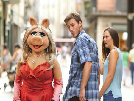 Miss Piggy - Aitool.ai